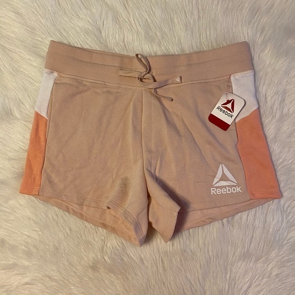 NWT Reebok‎ Women’s Size XL Shorts - Picture 1 of 7